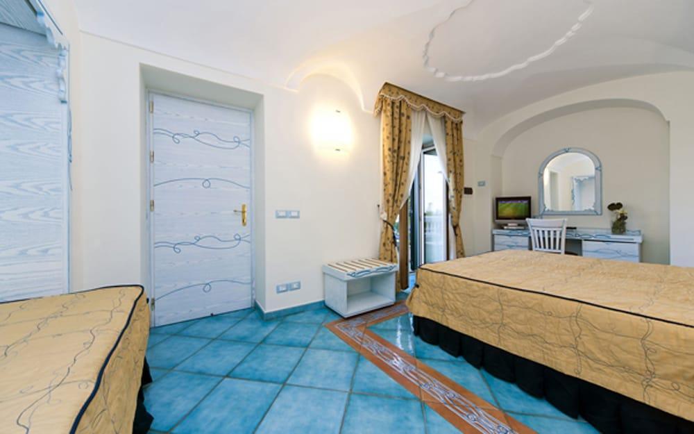 Hotel Bellevue Benessere & Relax Ίσκια Εξωτερικό φωτογραφία