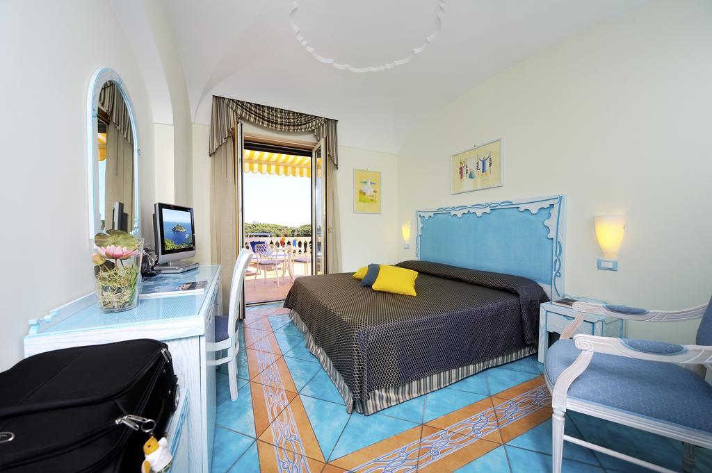 Hotel Bellevue Benessere & Relax Ίσκια Εξωτερικό φωτογραφία