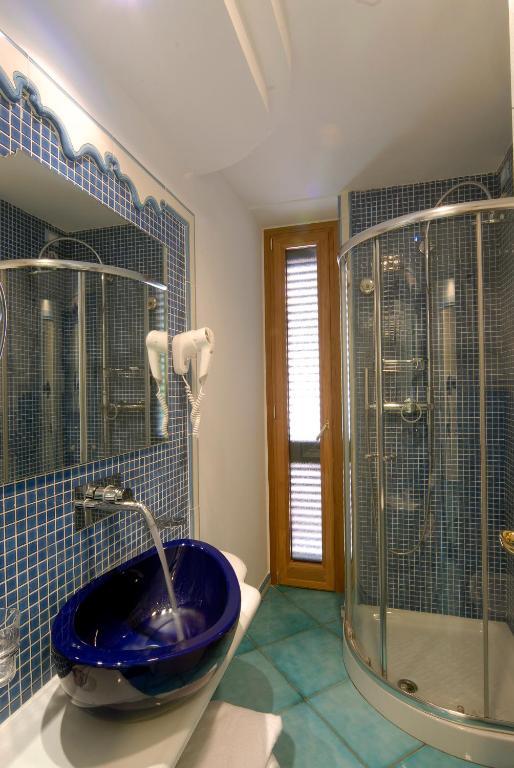 Hotel Bellevue Benessere & Relax Ίσκια Δωμάτιο φωτογραφία