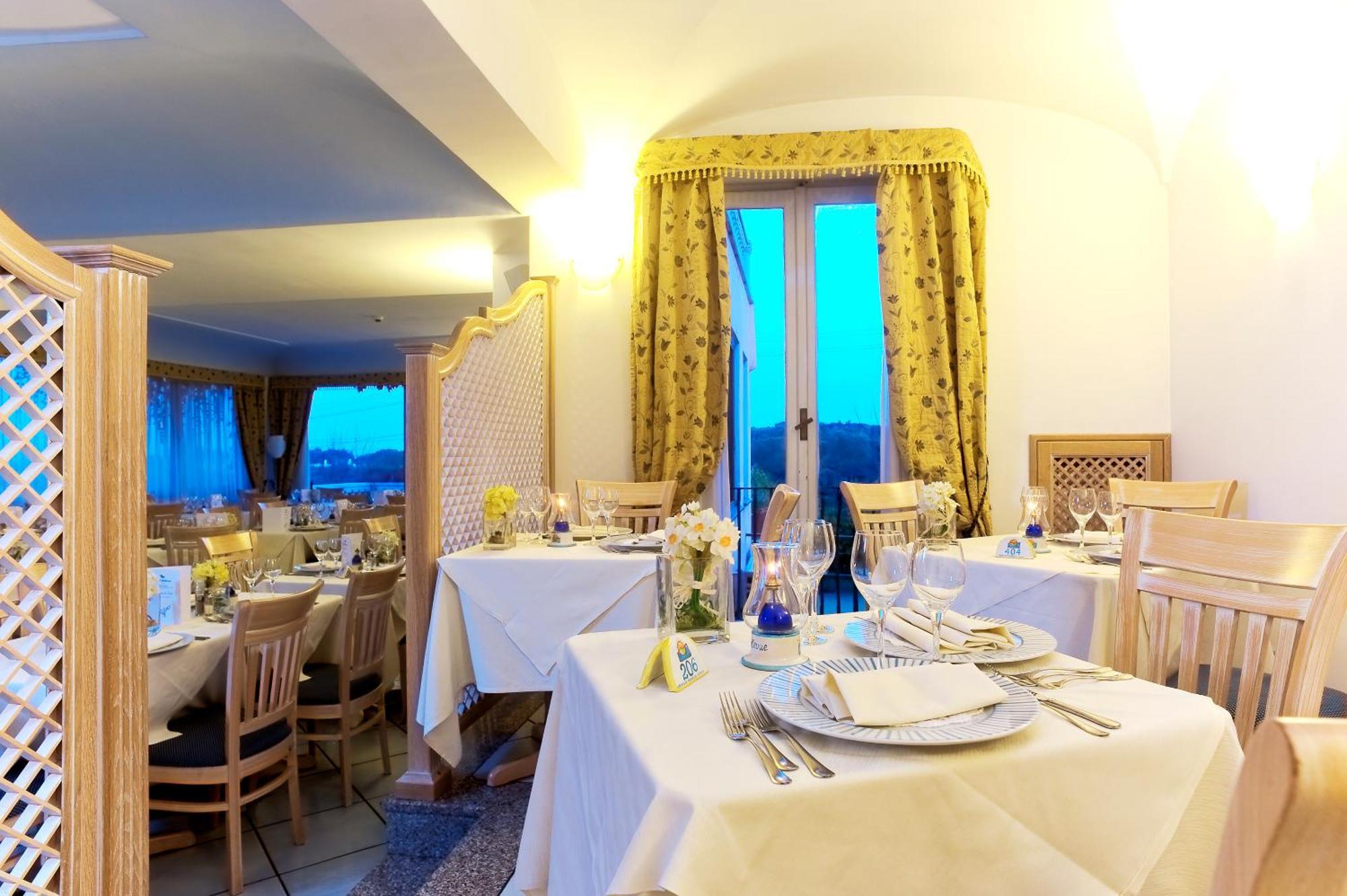 Hotel Bellevue Benessere & Relax Ίσκια Εξωτερικό φωτογραφία