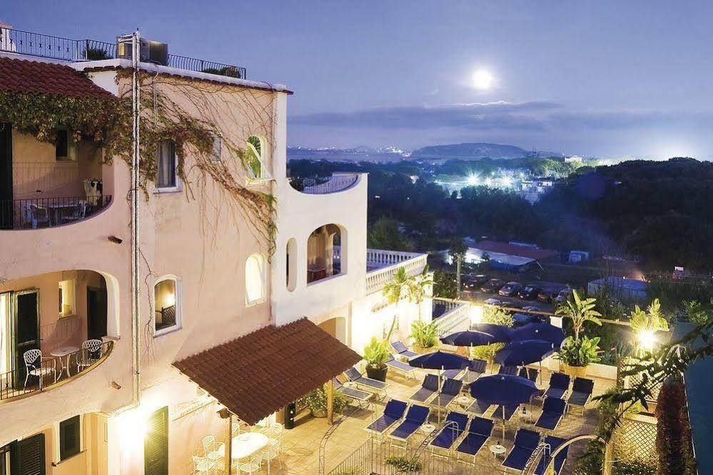 Hotel Bellevue Benessere & Relax Ίσκια Εξωτερικό φωτογραφία